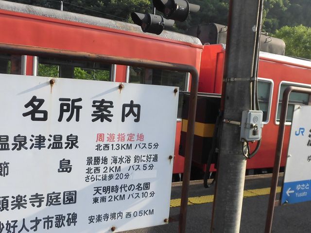 �A_����É���