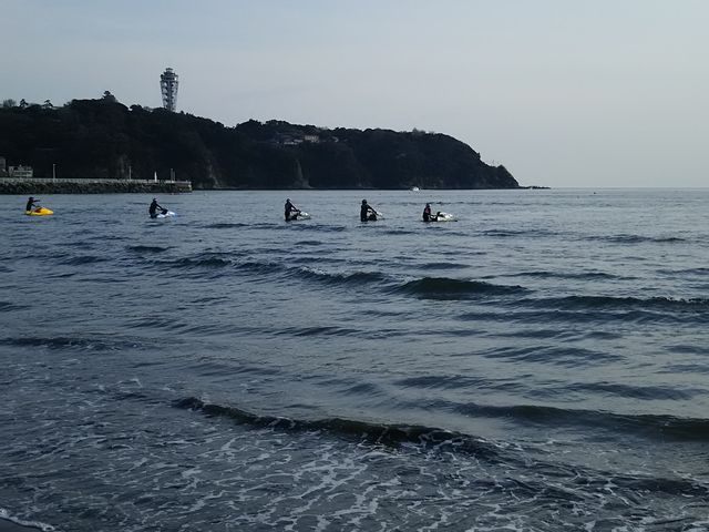 �T�[�t�@�[���吨�ł�_�А����l�E�����C������