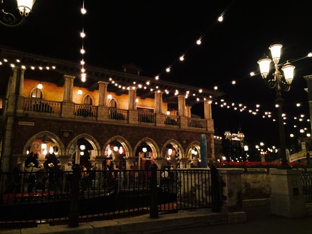 ��i���Y�큚_�����f�B�Y�j�[�V�[(R)