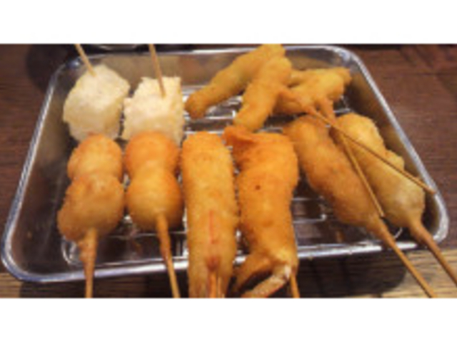 ACVAȂǂȂ_c܁EږxX