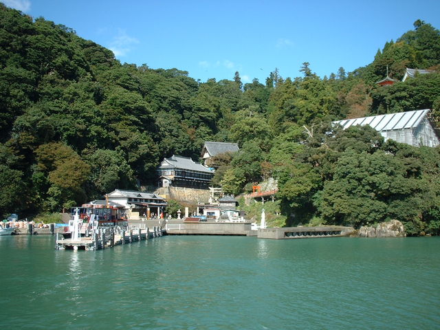 �`_�|����