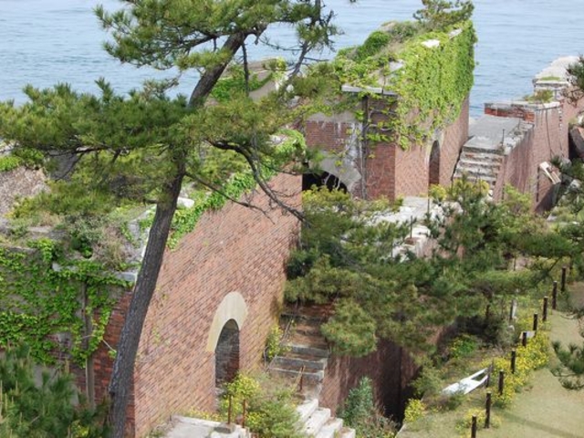 ��ԑ傫�ȊC�ɗՂޖC���_�����E�F����