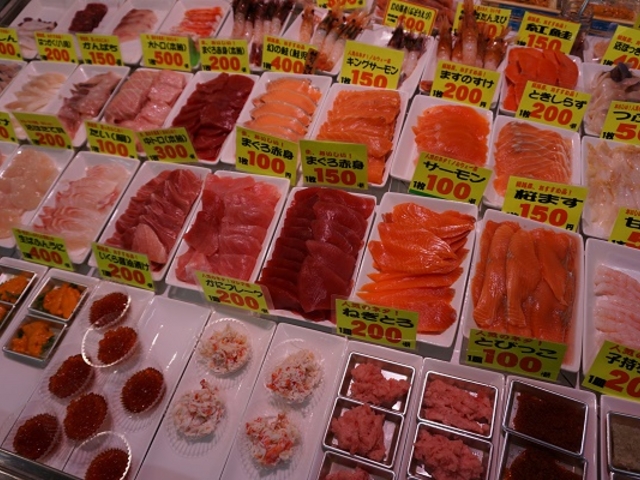 �D���Ȃ��̂�I��Ŕ����āA�ڂ��Ă���_�a���s��