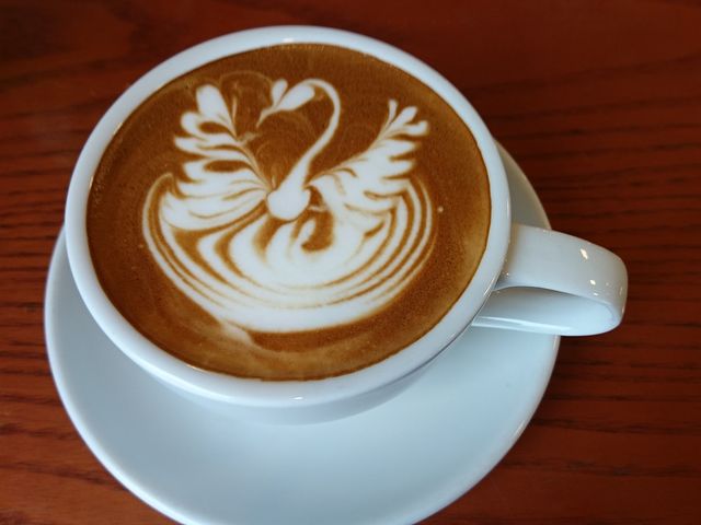 ÂȂ܂܂ɂBEKERY CAFE eJ̓eʐ^1