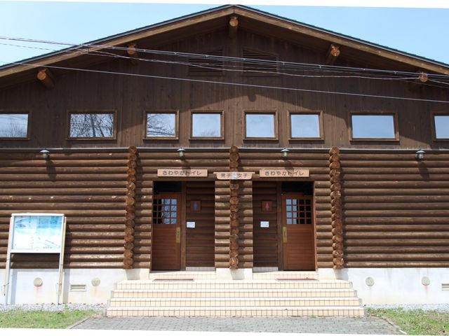 �g�C��_��f���ΔȃL�����v��