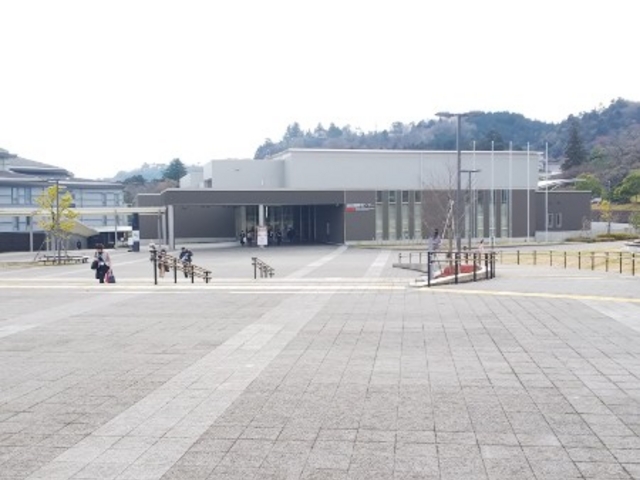 �n���S�w���炷���̗��n_��䍑�ۃZ���^�[