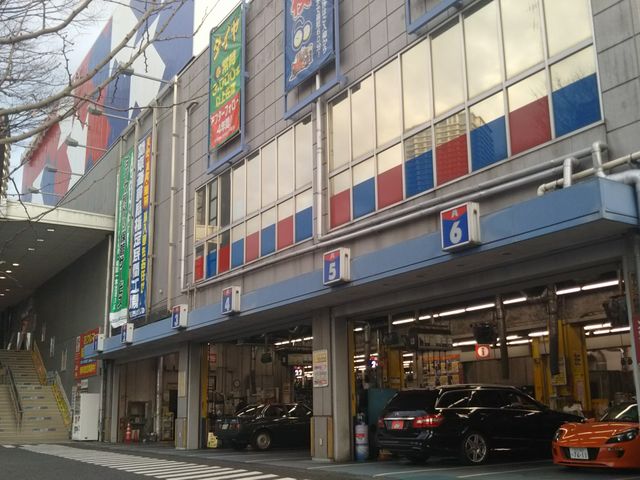 cJ擙X͂̏ZlLookers Kۂ̓eʐ^2