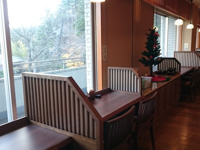 �q����B�����g�˂̂��H�����A�J�E���^�[�ȁB_�q����