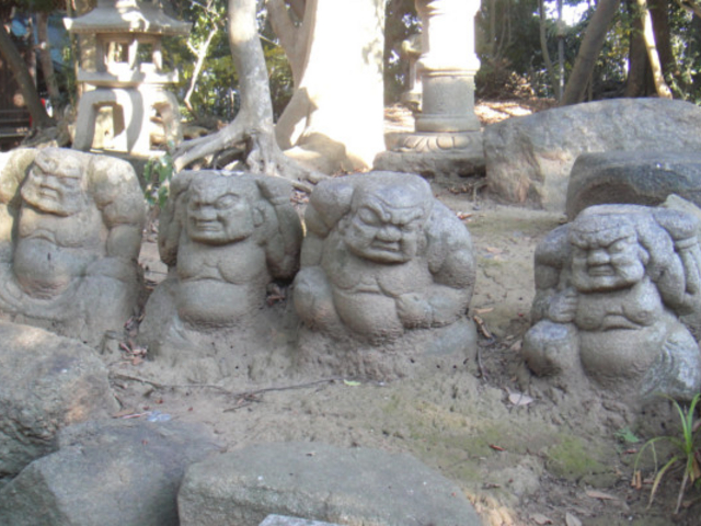 �Ȃ�̐Α�����_�|��