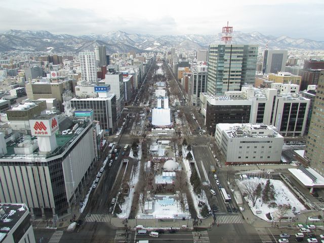 �W�]����_�����ۂ�e���r��