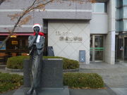 gV[̐Ɨ΂Ǝ̂܂Owق̓eʐ^1