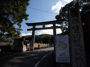 ��������񂳂�̋��s��R�욠�_�Ђ̓��e�ʐ^1