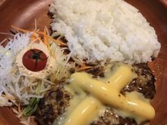 �J������̂т�����h���L�[ ���M�^�͓X�ւ̓��e�ʐ^1