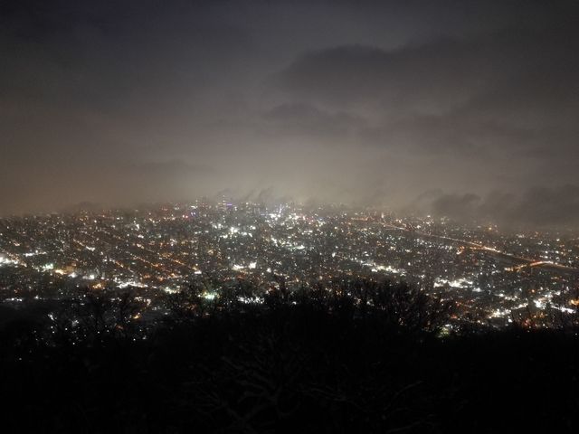 �R���̃��C�u�J�����ł͐�Ɩ��Ő^�����ł������A�R���s���ƁA���낤���Ė�i����܂����B�L���C�ł����B_������R���[�v�E�F�C