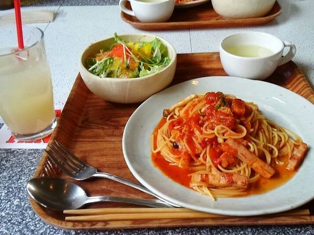 ���ڂ炳��̃T�C�h�v���W�F�N�g�J�t�F�̓��e�ʐ^2