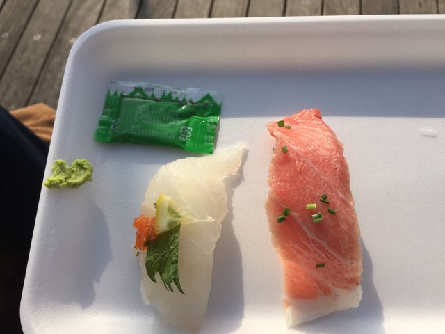 �N�G�ƃ}�O����g��
�m�h�O���̎ʐ^�͂���܂���_���ˎs��i���������n�֊X�j