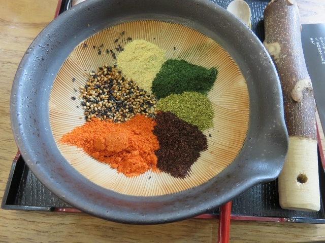 �̌���_���R�鉮