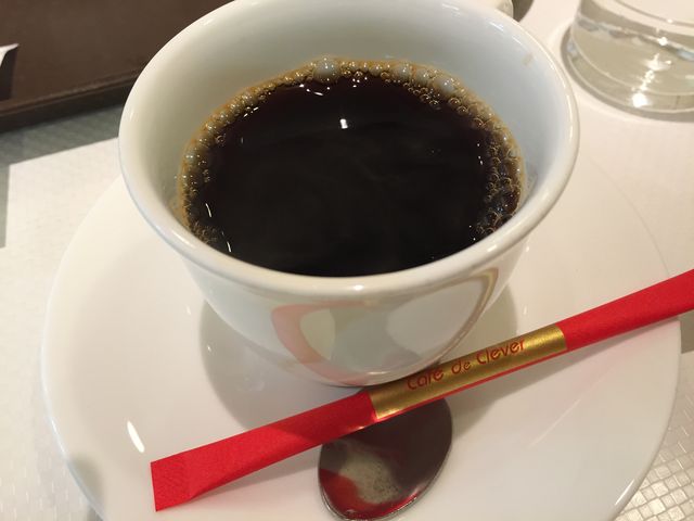 䂫ȂCafe de Clever̓eʐ^1