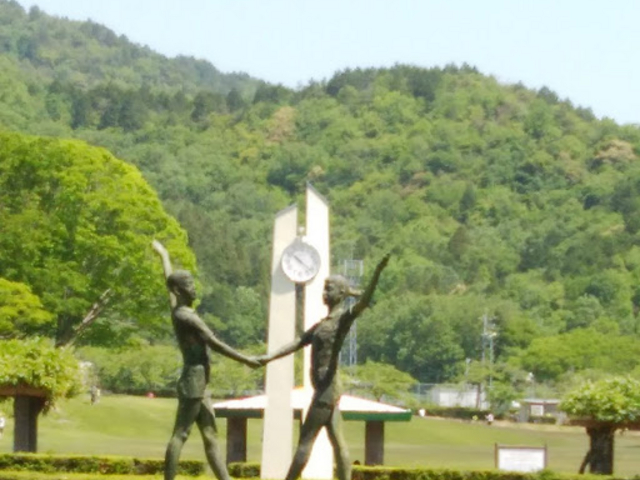 �{�Y�Z���^�[�Ő��L���Ղ�_�򕌎s�{�Y�Z���^�[����