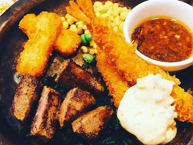 񂿂񂳂̃KXg ђˎؓX̓eʐ^1