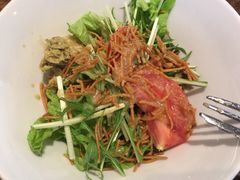 MAI����̃i�|���̐H�� ��c�X�ւ̓��e�ʐ^1