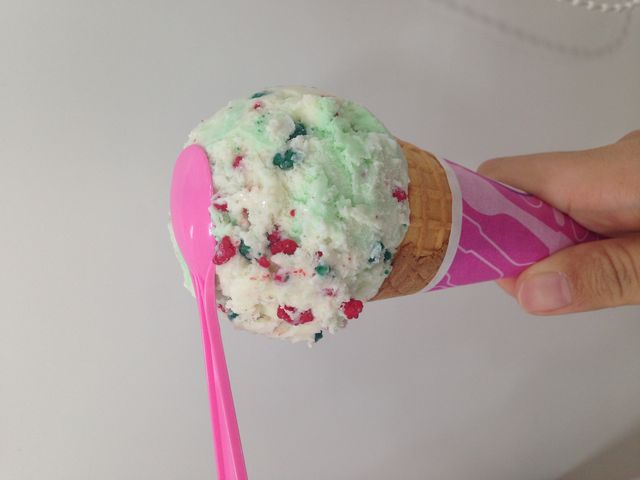 傳̃T[eBACXN[CI[ÎRXi31 Baskin-Robbinsj̓eʐ^1