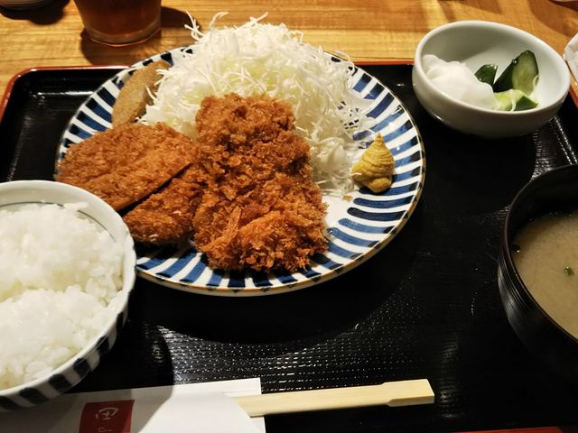 ZĈƂ񂩂EcEzX̓eʐ^2