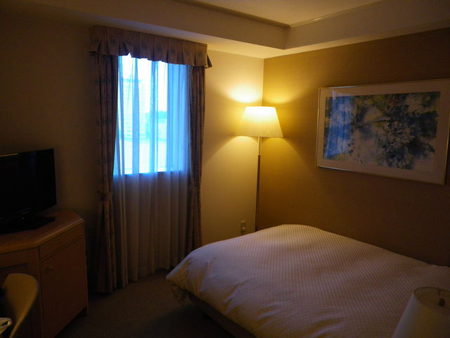 getd̉Fs{zeOf̓eʐ^1