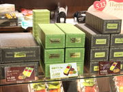 Manneken JR{wX̓eʐ^2