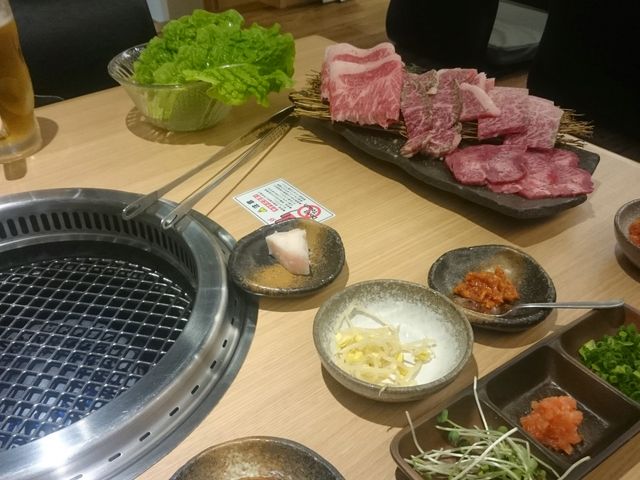 ݂̂̓| ̂ lړX̓eʐ^1