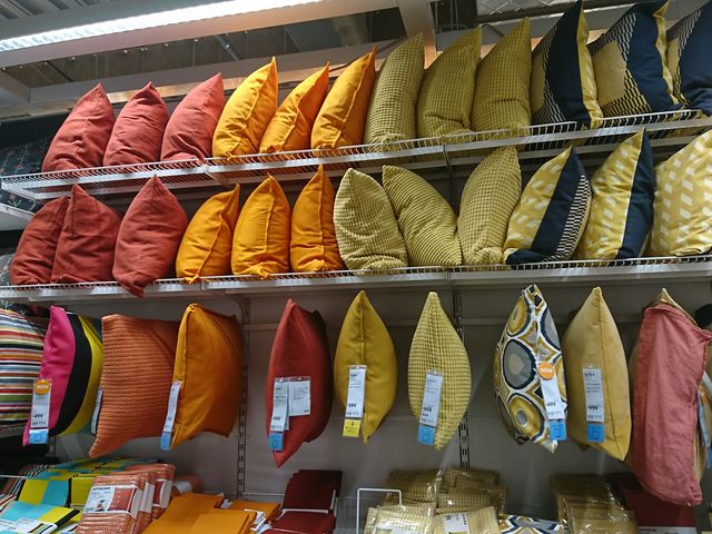 ���i�̃J���[�o���G�[�V�������L�x�ł��B_IKEA�`�k