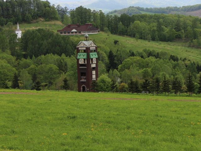 �L�X�Ƃ�������_�J�i�f�B�A�����[���h