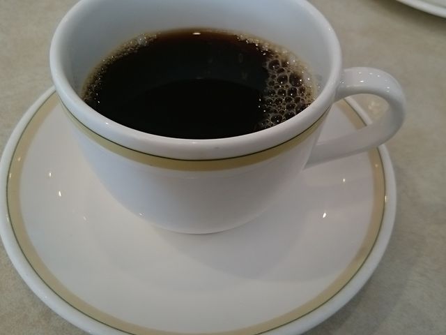 CR[q[_CzXg ˔XiRoyal Hostj