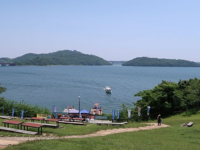 �呐�R�i���j�A�ڎR�i�E�j�A�V���D�i�����j_�l���΃T�[�r�X�G���A