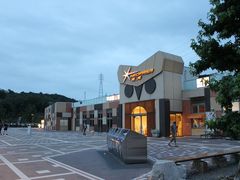 ܂ҁ[̉T[rXGAijւ̓eʐ^1