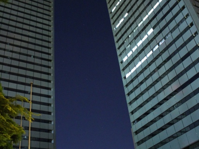 twin21Ƃr_OBPmrWlXp[Nn