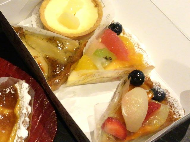 ڂ̃tvXe[W zAgX̓eʐ^1