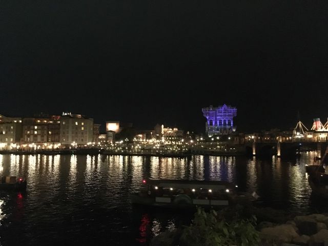 ��i���ƂĂ��Y��ŁA�C�O�ɂ���C���ɂȂ�܂�_�����f�B�Y�j�[�V�[(R)