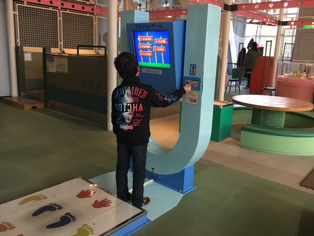 �W�����v�����ăN���A���Ă����܂�_�X���[�G�����s�Ȋw��