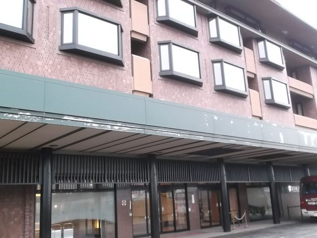 �z�e���O��_���̐쉷��