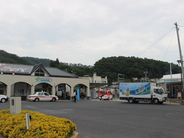 Cw̉Eɂ܂B_CwOόē^TCN