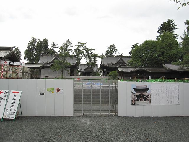 現在の様子_阿蘇神社楼門(二層楼山門式)