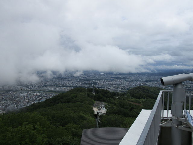 �R������̌i�F_������R���[�v�E�F�C