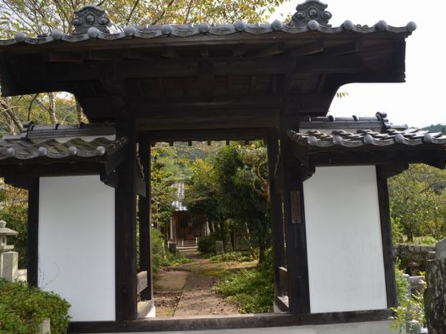 秋田のお寺 心のふる里 秋田のお寺 : 心のふる里(秋田魁新報社出版部 編) / 古ほんや
