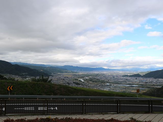 �����炵������_�H�̃T�[�r�X�G���A����