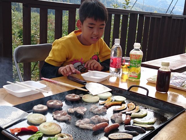 o[xL[Zbg
f炵iF̒̐H́ATCR[łB_c񂲉