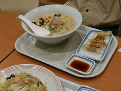 ނ̃K[nbg CI_Xւ̓eʐ^1