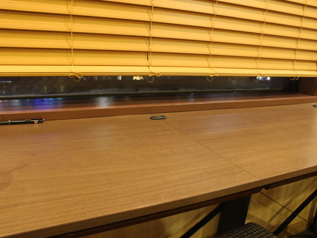 ̃^[YR[q[b{GNX̓eʐ^3