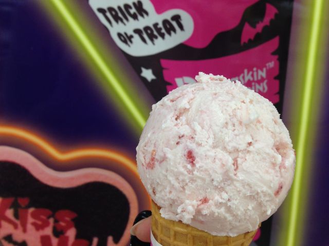 傳̃T[eBACXN[AhoX[Xi31 Baskin-Robbinsj̓eʐ^1