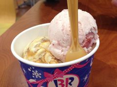 傳̃T[eBACXN[CI^EÏRXi31 Baskin-Robbinsjւ̓eʐ^1